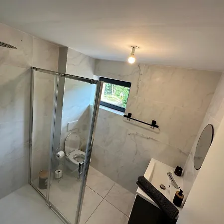 Apartamento Jardin De L'Ancienne Ecole Avec Jacuzzi Prive Gérardmer Exterior foto