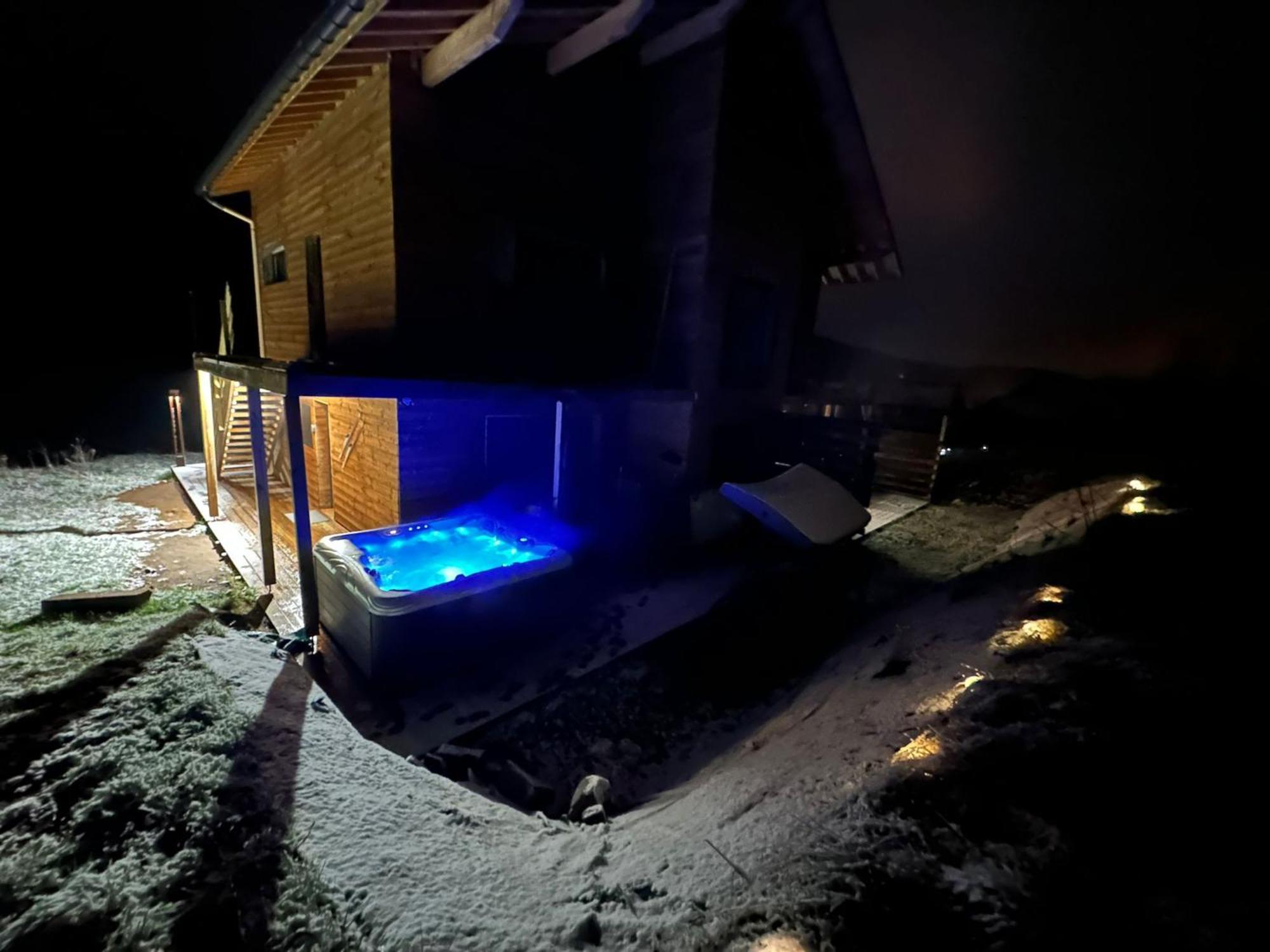 Jardin De L'Ancienne Ecole Avec Jacuzzi Prive Apartment Gerardmer